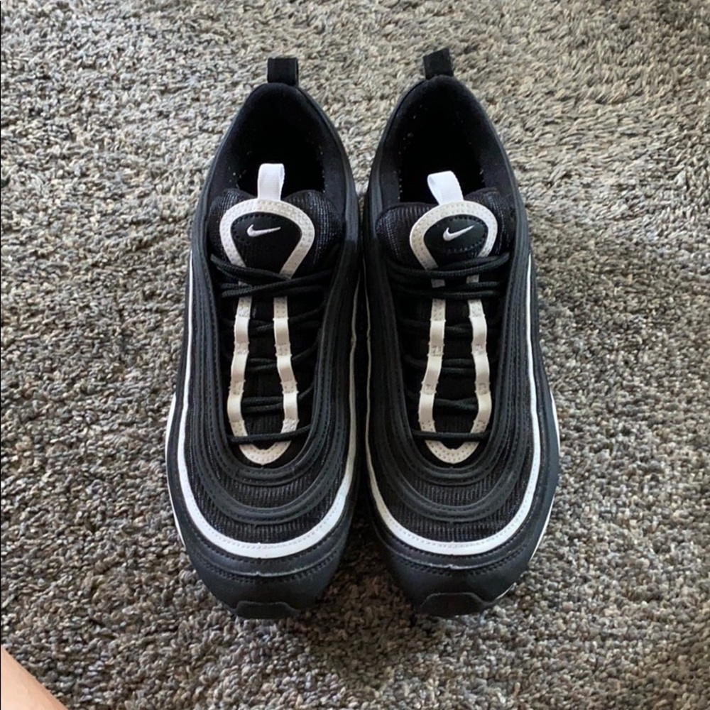 Nike air max’s 97